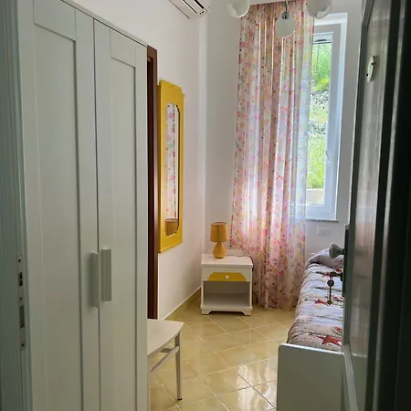 Casa Baia Luna Bed and breakfast Ponza