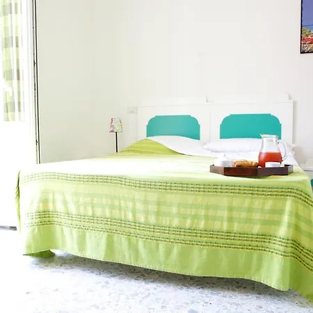 Casa Baia Luna Bed & Breakfast Ponza